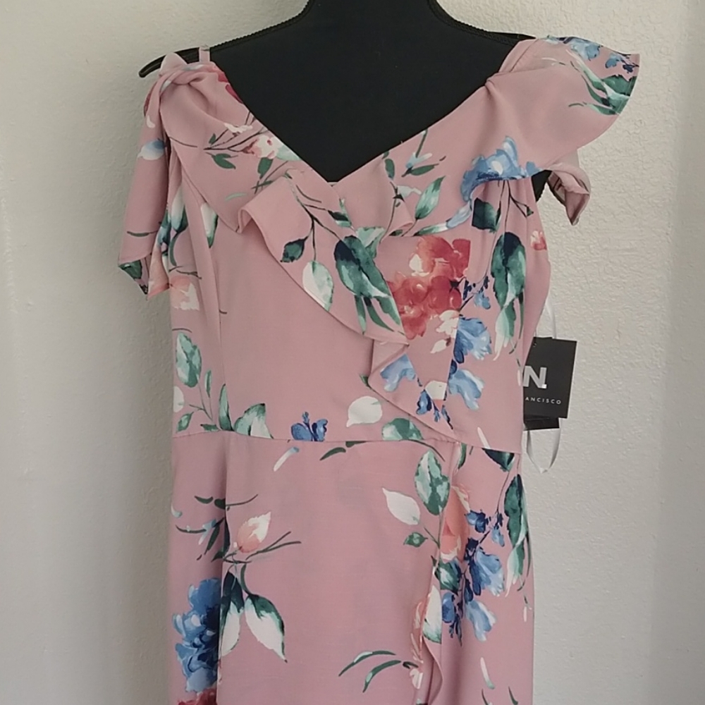 Romper - Picture 3 of 4